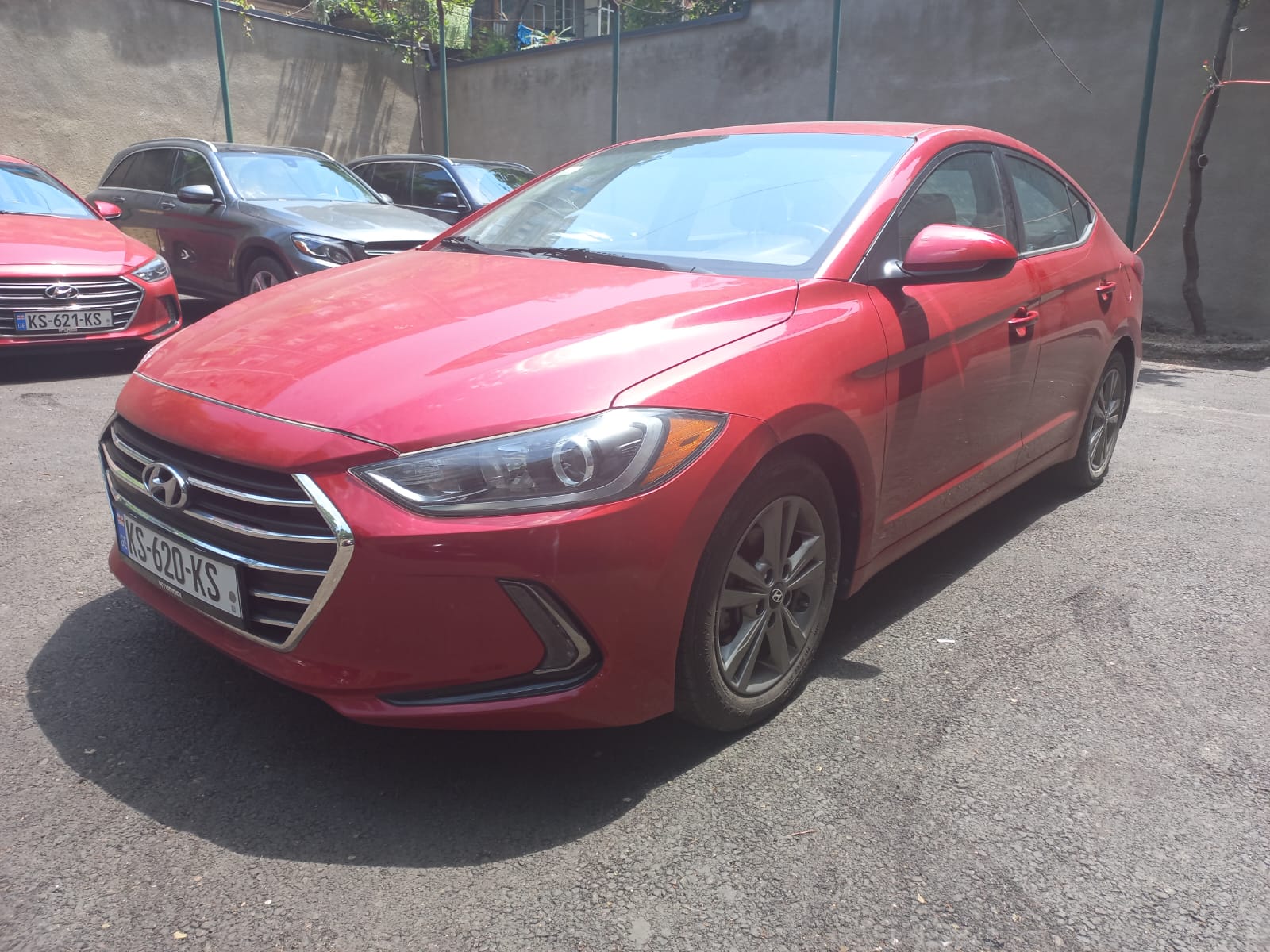 Hyundai Elantra 8
