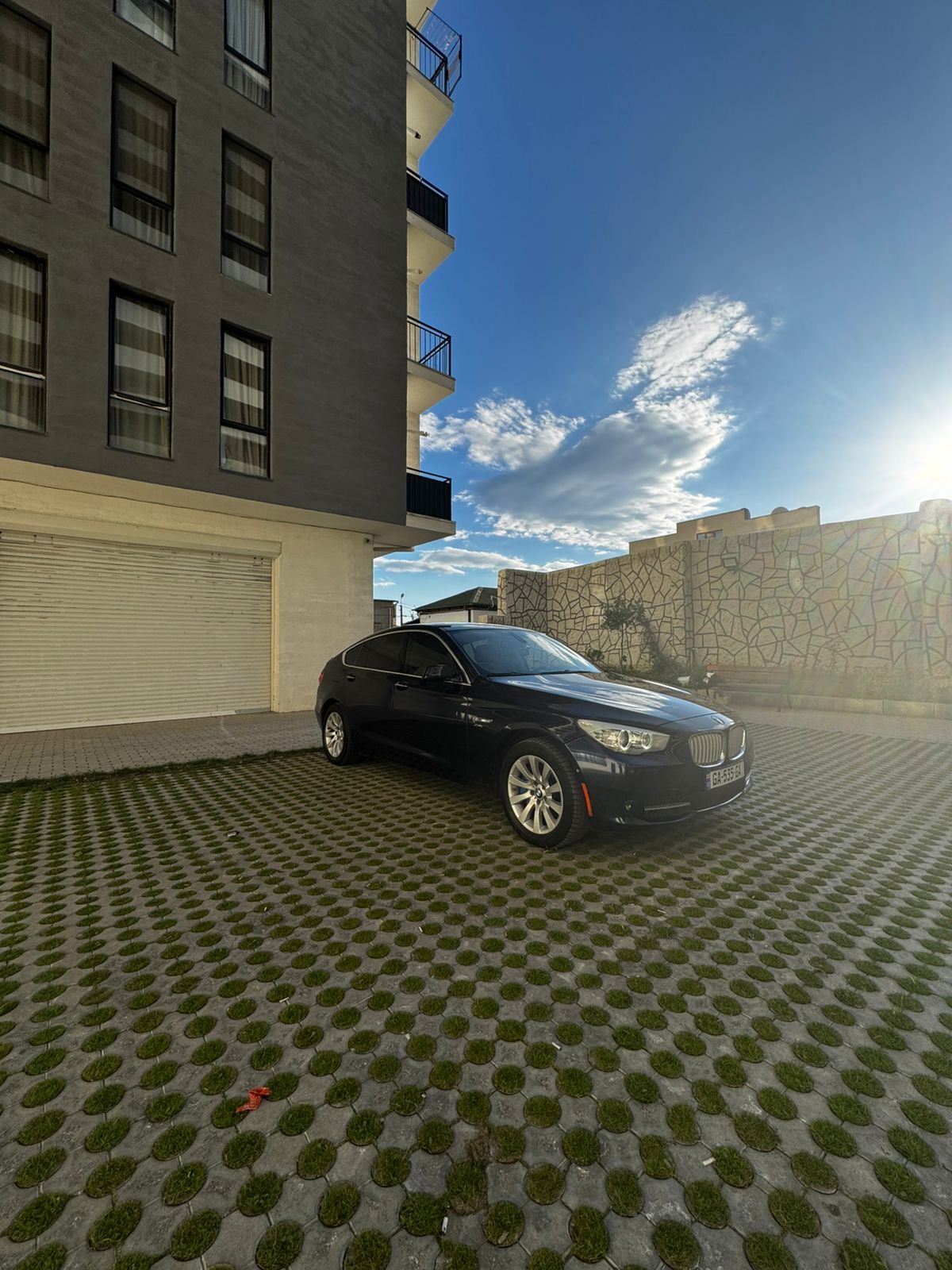 BMW 5 Series 2