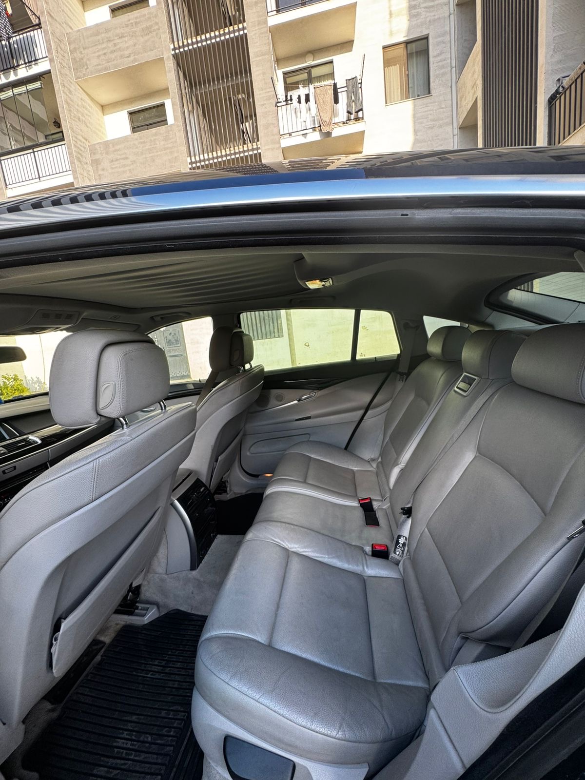 BMW 5 Series 6